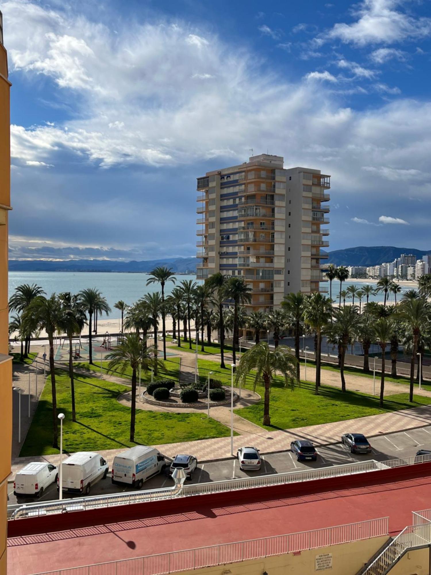 Apartment En Primera Linea - Atlantida *